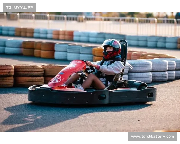 我国卡丁车赛事-中国卡丁车赛事巅峰对决，速度与激情燃情盛宴